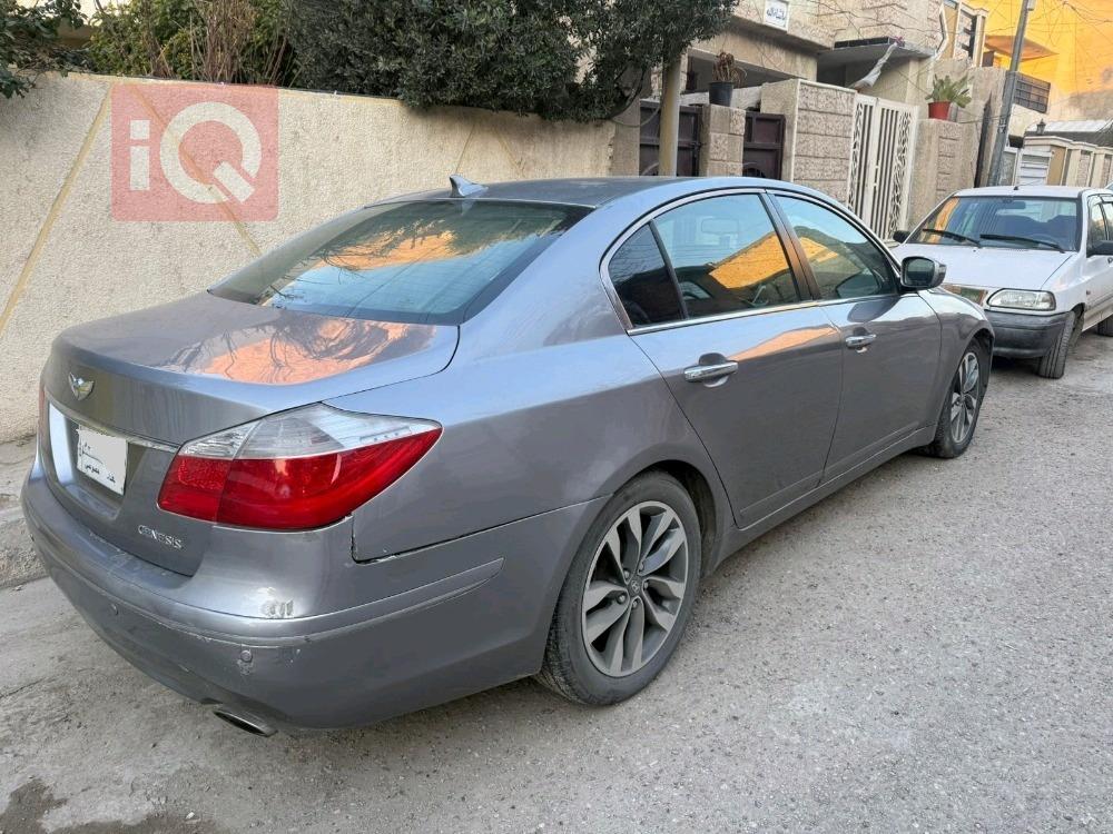 هيونداي جنسس